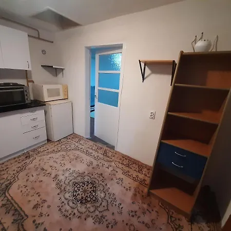 Appartement Sprat Kuce *